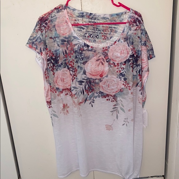 Floral Print Women's Top - Picture 1 of 3